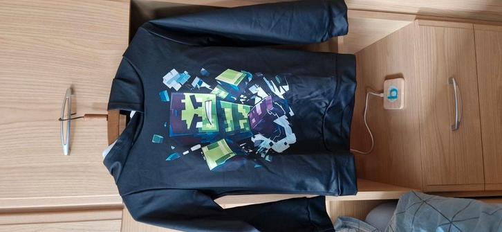 Nieuw joggingspak van Minecraft 134/140, Kinderen en Baby's, Kinderkleding | Maat 134, Nieuw, Jongen, Trui of Vest, Ophalen of Verzenden