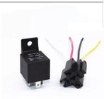 Vier pin relais voor de auto 12v 40a €8,00, Ophalen of Verzenden