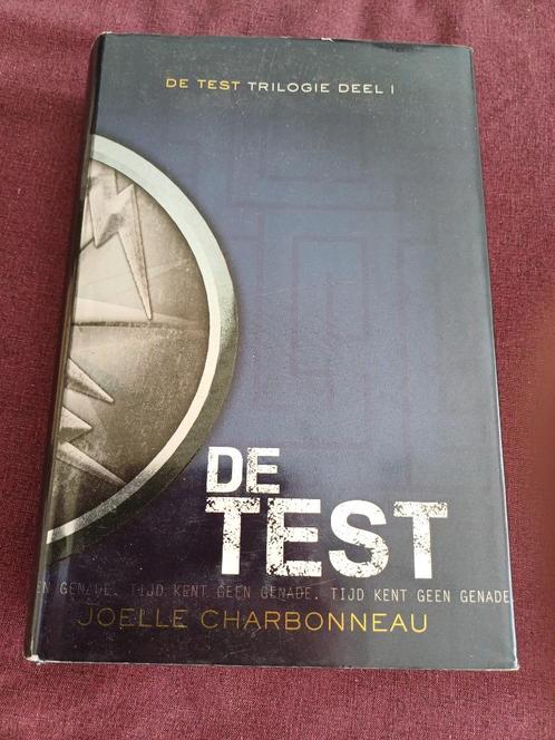Joelle Charbonneau:De test en de studie Hardcover., Boeken, Chicklit, Gelezen, Ophalen