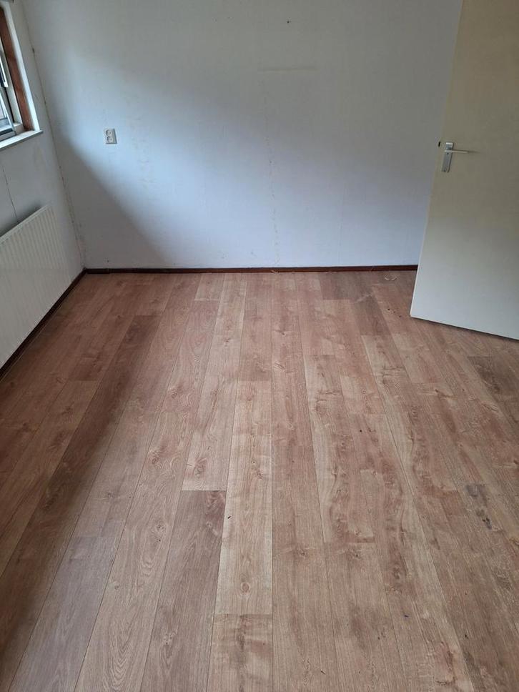 Laminaat Eikenhoutlook - 10 12 vierkante meter m2, Doe-het-zelf en Verbouw, Vloerdelen en Plavuizen, Gebruikt, Laminaat, Hout