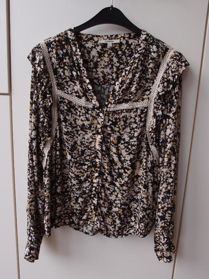 Erg mooie dames meisjes Garcia top blouse maat L 40, Kleding | Dames, Blouses en Tunieken, Zo goed als nieuw, Maat 38/40 (M), Zwart