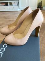 FABI 100% leer beige hakken, Ophalen of Verzenden, Zo goed als nieuw, Beige