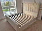 Elegante Bedframe met Knopen – Beschikbaar in Meerdere Maten, Verzenden, Nieuw, Tweepersoons, 180 cm