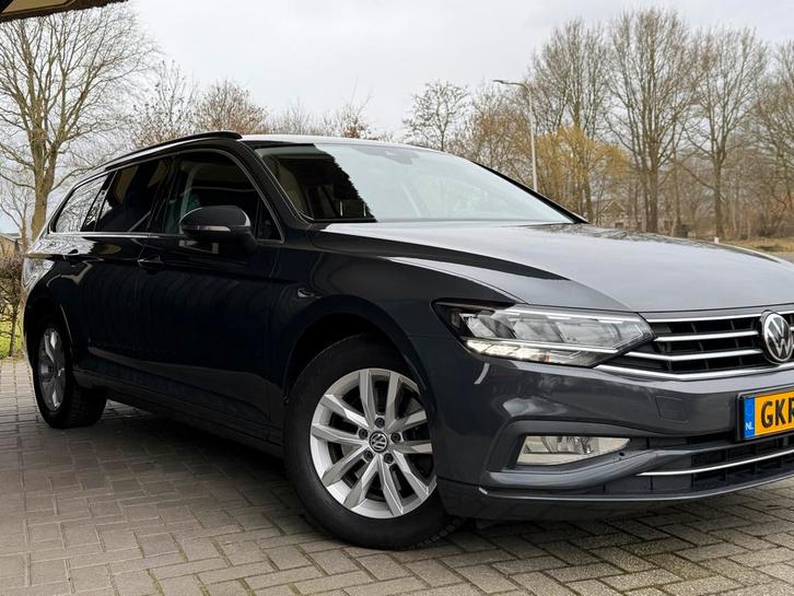 Volkswagen Passat 2.0 TDI 122PK Dsg7 2021 uranograu, Auto's, Volkswagen, Particulier, Passat, Diesel, Stationwagon, Automaat, Geïmporteerd