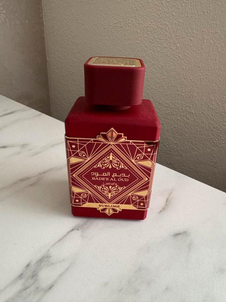 Lattafa Bade'e Al Oud Sublime 100ml, Sieraden, Tassen en Uiterlijk, Uiterlijk | Parfum, Nieuw, Ophalen of Verzenden