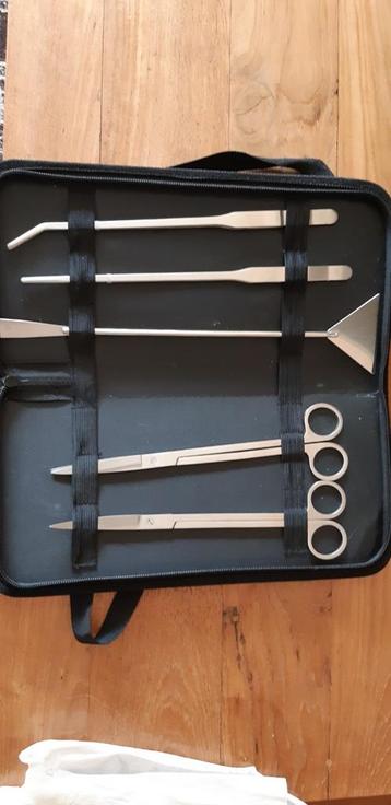 Aquarium set voor planten verzorging  beschikbaar voor biedingen