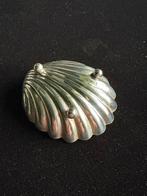 Zilveren ringenbakje of doopschelp., Antiek en Kunst, Antiek | Goud en Zilver, Ophalen of Verzenden, Zilver