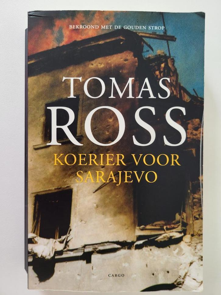 Van Tomas Ross: Koerier voor Sarajevo, Hobby en Vrije tijd, Feestartikelen | Verhuur, Zo goed als nieuw, Historisch, Ophalen