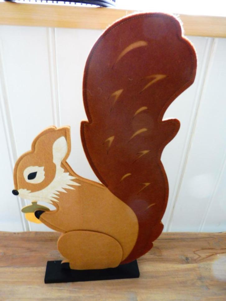 Grote eekhoorn vilt herfstdecoratie, Huis en Inrichting, Woonaccessoires | Overige, Zo goed als nieuw, Ophalen of Verzenden