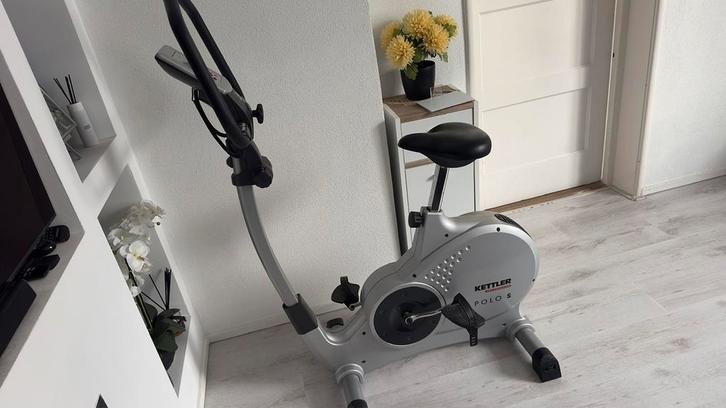 Kettler  hometrainer, Sport en Fitness, Fitnessapparatuur, Gebruikt, Hometrainer, Benen, Buik, Rug, Metaal, Ophalen