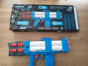 partij Nerf guns : roblox /minecraft / zelda. beschikbaar voor biedingen
