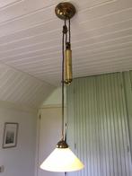 Hanglamp met koperen contragewicht, Huis en Inrichting, Lampen | Hanglampen, Vintage, Ophalen of Verzenden, Glas, Zo goed als nieuw