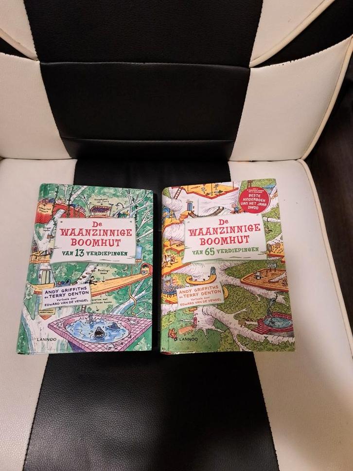 De Waanzinnige Boomhut, Boeken, Streekboeken en Streekromans, Zo goed als nieuw, Ophalen