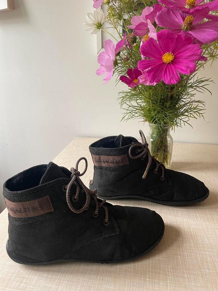 Leguano chester barefoot 41, Kleding | Dames, Schoenen, Zo goed als nieuw, Sneakers of Gympen, Ophalen of Verzenden