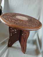 Teakhouten tafeltje met Oosters Sierwerk,, Antiek en Kunst, Ophalen of Verzenden