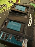 makita lader dubbel, Ophalen of Verzenden, Zo goed als nieuw