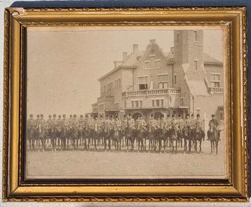 Foto Stationsplein Weert 1914 mobilisatie 3e reg. huzaren beschikbaar voor biedingen