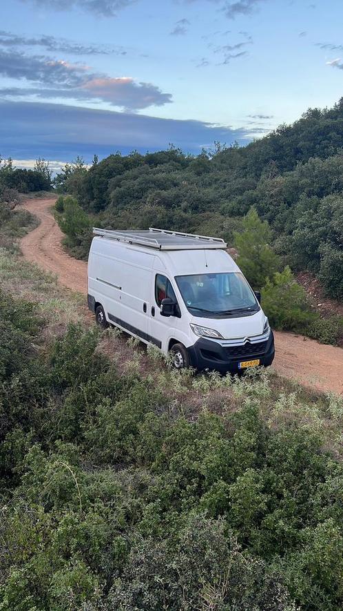 Unieke Luxe Stealth Camperbus - Volledig Zelfvoorzienend, Caravans en Kamperen, Campers, Particulier, tot en met 2, Buscamper of Camperbus