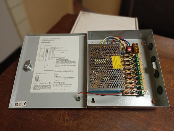 Geschakelde voeding in kast (15amp), Telecommunicatie, Zenders en Ontvangers, Nieuw, Ontvanger, Ophalen of Verzenden