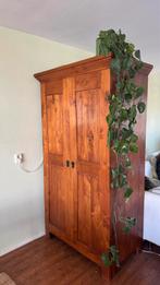 Houten kast, Ophalen