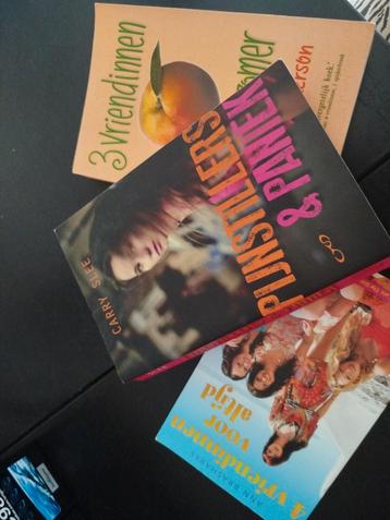 Pijnstillers & Paniek, en meer boeken.  beschikbaar voor biedingen