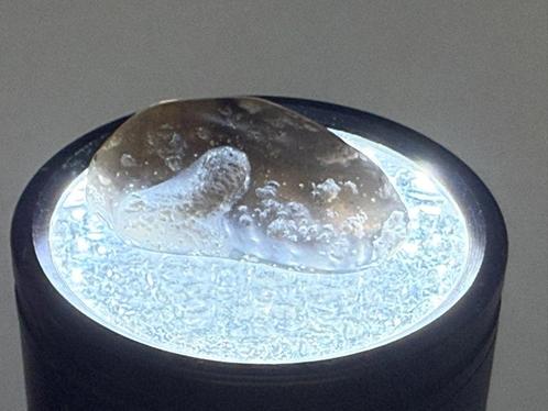 Agni Manitiet- Indische Moldaviet - Tektiet - mineralen A14, Verzamelen, Mineralen en Fossielen, Mineraal, Ophalen of Verzenden