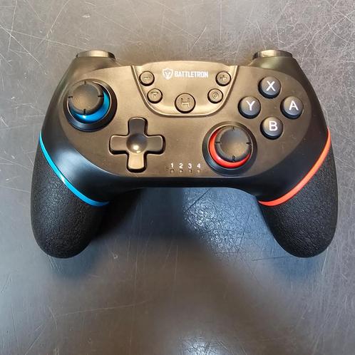 Battletron controller Nintendo Switch, Spelcomputers en Games, Spelcomputers | Nintendo Switch, Zo goed als nieuw