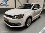 Volkswagen Polo 1.2 TSI Highline 90PK Dealer onderhouden!, Stof, Gebruikt, 4 cilinders, Wit