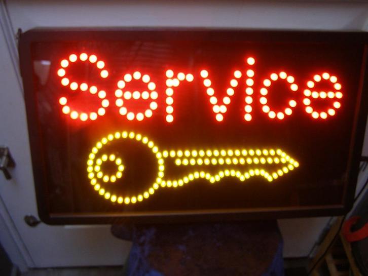 Verlicht bord Service sleutel, 2 mogelijkheden voor aandacht, Verzamelen, Merken en Reclamevoorwerpen, Zo goed als nieuw, Reclamebord