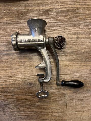 Alexanderwerk #5 vleesmolen – tafelklemming, compleet beschikbaar voor biedingen