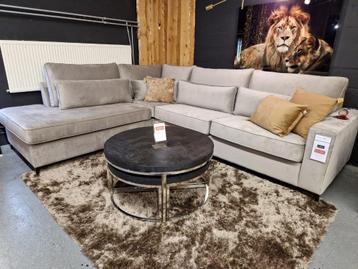 Voorraad Actie | Lounge | Velvet hoekbank | Showroom Utrecht beschikbaar voor biedingen