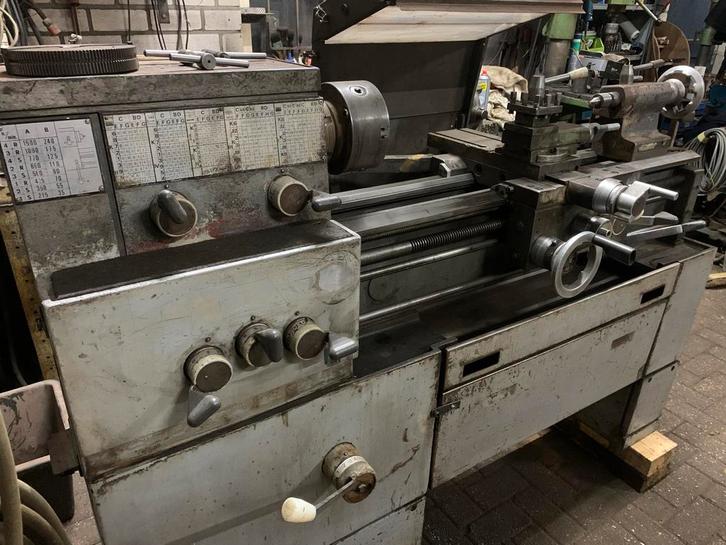 Draaibank. Celtic 12, Doe-het-zelf en Verbouw, Draaibanken, Gebruikt, Metaaldraaibank, 500 tot 1000 mm, Ophalen of Verzenden