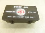 US Army – First Aid (verbanddoos) – Metalen kist (leeg), Verzamelen, Militaria | Tweede Wereldoorlog, Ophalen of Verzenden, Landmacht