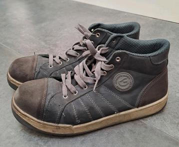 Gevavi maat 45 werkschoenen  beschikbaar voor biedingen