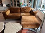 Cognac kleurige bank met poef / hocker, Gebruikt, Driepersoons, 75 tot 100 cm, Ophalen of Verzenden