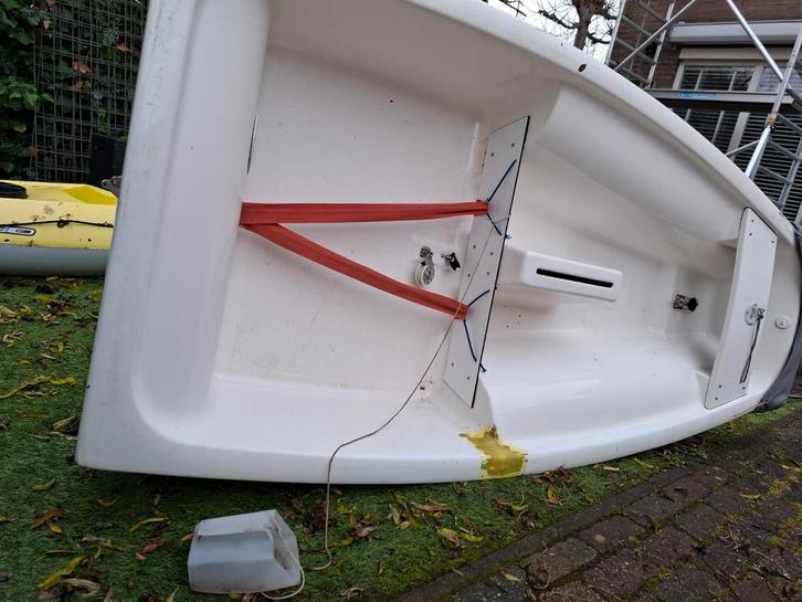 Optimist zeilboot - Gebruikt, Watersport en Boten, Zeilen en Zeiltoebehoren, Gebruikt, Overige typen, Minder dan 15 m², Ophalen