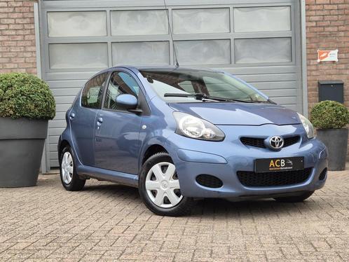 Toyota Aygo 1.0-12V Comfort Trekhaak (bj 2009), Auto's, Toyota, Bedrijf, Te koop, Aygo, ABS, Airbags, Alarm, Centrale vergrendeling