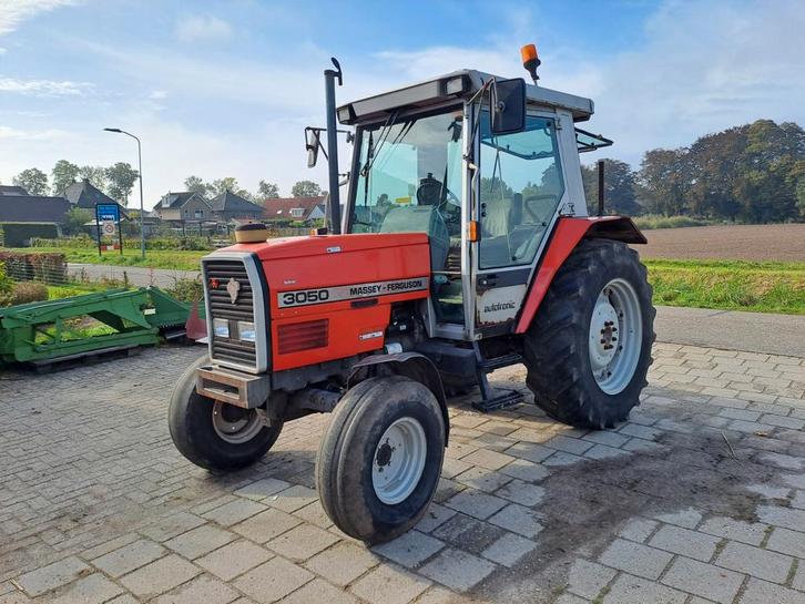 Massey Ferguson 3050 Renault 551s John Deere 2130 trekker, Zakelijke goederen, Agrarisch | Tractoren, Massey Ferguson, tot 80 Pk