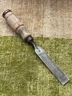 Antieke Beitel Jernbolaget Eskilstuna Swede afmeting 25 mm, Antiek en Kunst, Antiek | Gereedschap en Instrumenten, Ophalen of Verzenden