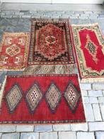 4 Oosterse Perzische Tapijtjes Roze Rood 27.50 euro per.stuk, Antiek en Kunst, Antiek | Kleden en Textiel, Ophalen of Verzenden