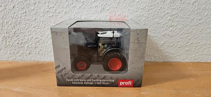 Fendt 209 Vario Agritechnica editie Profi 1:32, Hobby en Vrije tijd, Modelauto's | 1:32, Nieuw, Tractor of Landbouw, Overige merken