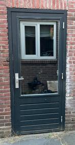 Zeer goede schuurdeur / buitendeur met dubbelglas., Doe-het-zelf en Verbouw, Deuren en Horren, Ophalen, Gebruikt, 80 tot 100 cm