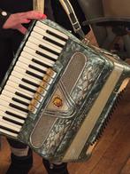 marinucci accordeon, Ophalen, Gebruikt, Toetsaccordeon, Met riemen