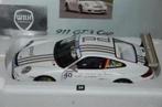 SALE !! 1:18 PORSCHE 911 GT3 VIP CUP #40 Autoart dealer WRH, Hobby en Vrije tijd, Modelauto's | 1:18, Verzenden, Zo goed als nieuw