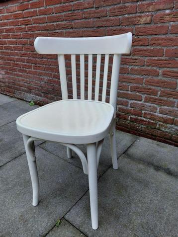 Barstoel Thonet beschikbaar voor biedingen