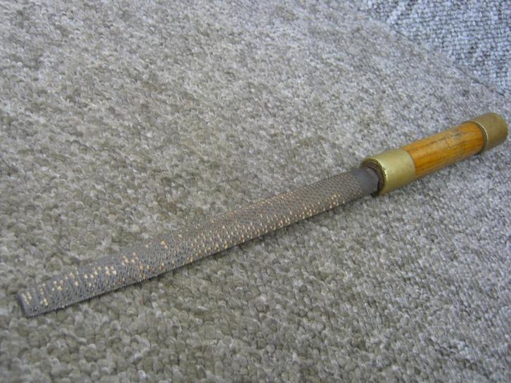 Hout Rasp, Antiek en Kunst, Antiek | Gereedschap en Instrumenten, Verzenden