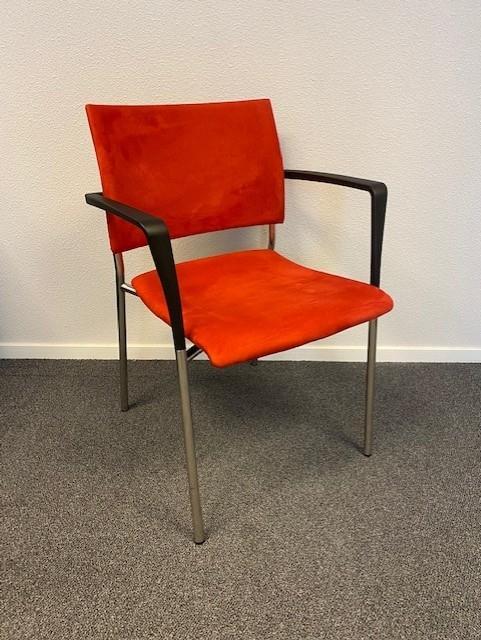 Vergaderstoelen Casala Feniks rood 4-poots stapelbaar 8x, Huis en Inrichting, Stoelen, Gebruikt, Vijf, Zes of meer stoelen, Kunststof