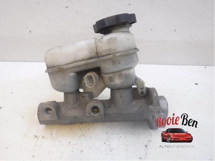 Hoofdremcilinder van een Buick Park Avenue, Auto-onderdelen, Remmen en Aandrijving, Amerikaanse onderdelen, Gebruikt, 3 maanden garantie