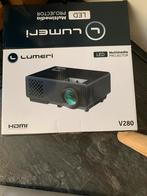 Lumeri multimedia projektor v280, Audio, Tv en Foto, Beamers, Ophalen of Verzenden, Zo goed als nieuw