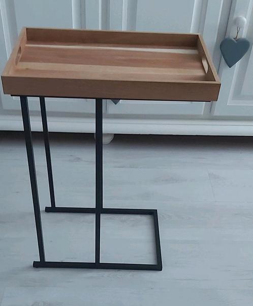 Nieuw Bijzettafel met los dienblad, Huis en Inrichting, Tafels | Sidetables, Nieuw, 25 tot 50 cm, 50 tot 100 cm, Rechthoekig, Overige houtsoorten